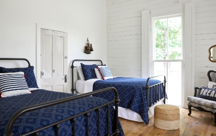 coastal farmhouse bed