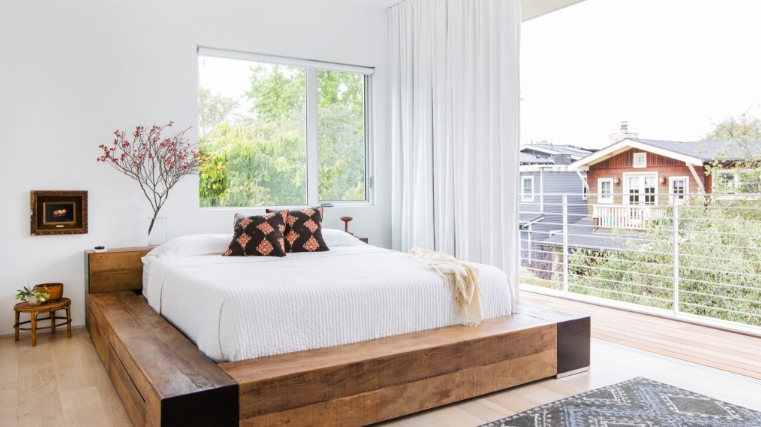 minimalist coastal bedroom